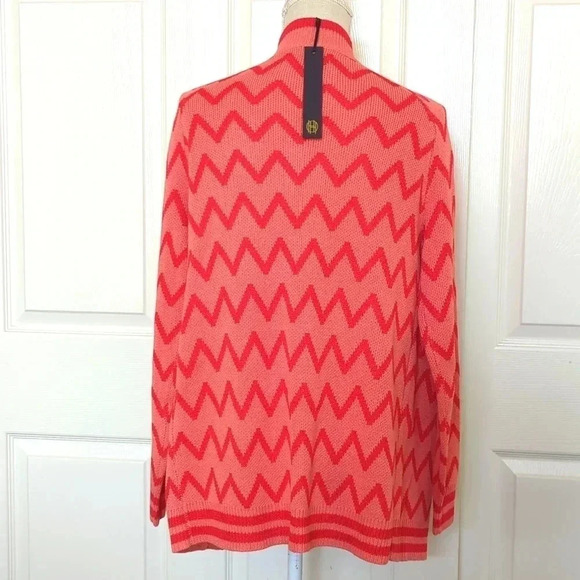 House of Harlow 1960 X REVOLVE Julep Cardigan in Pink & Red Chevron print - Picture 4 of 6